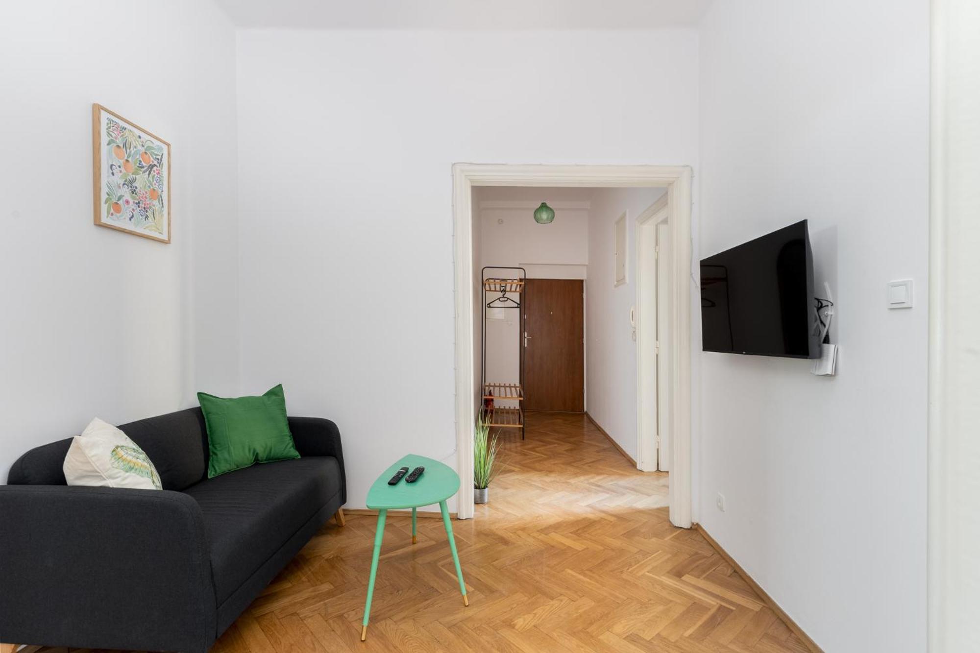 Old Town 2-bedroom *