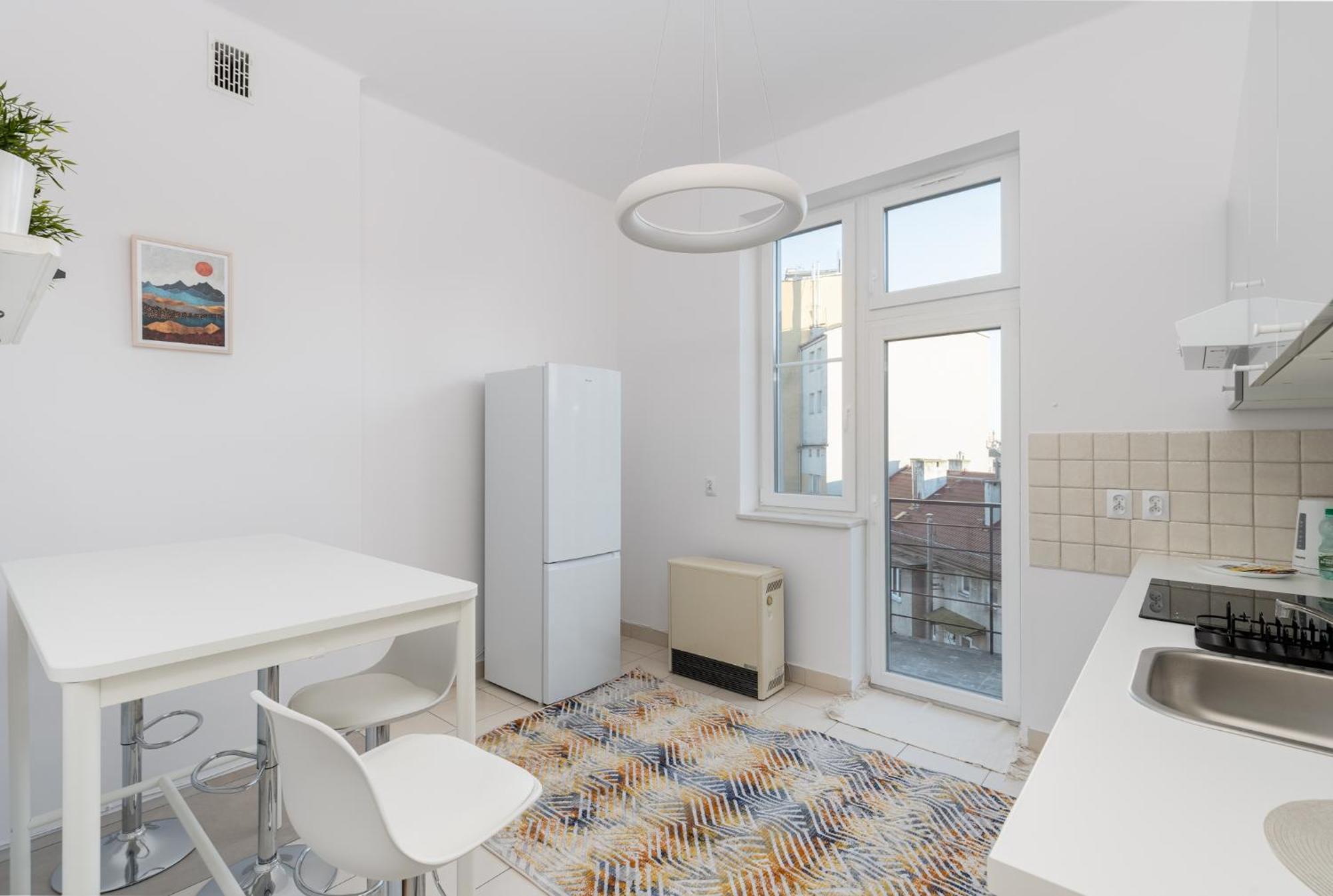 Old Town 2-bedroom Apartment *
