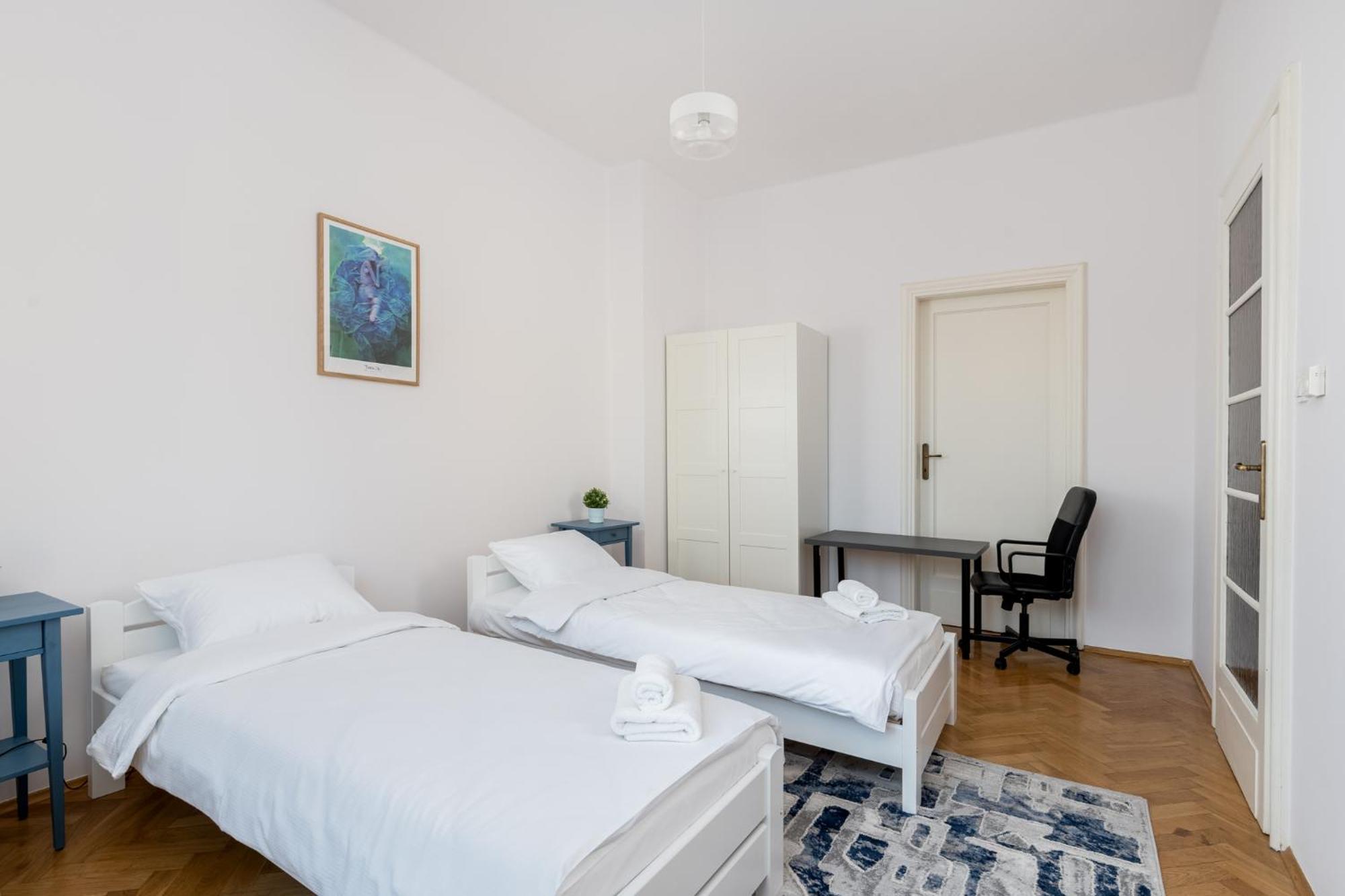 Old Town 2-bedroom